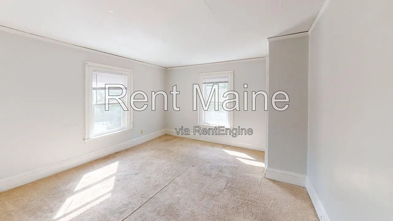2 bed, 1.0 bath, 677 sqft, $1,240 — Photo 3