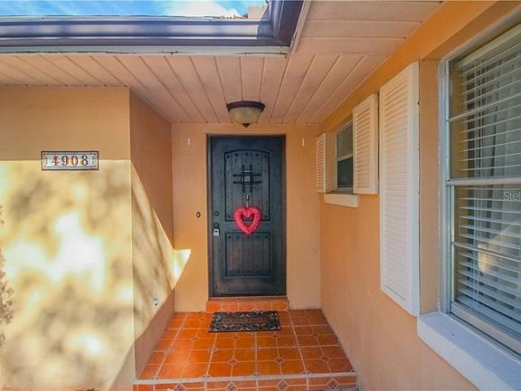 4th image of 4908 Willowbrook Cir