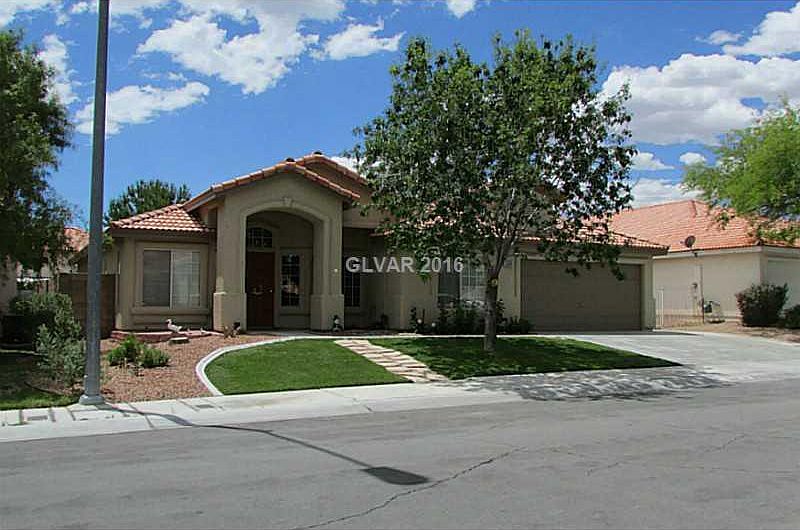 1st image of 5009 Tropical Knoll Ct