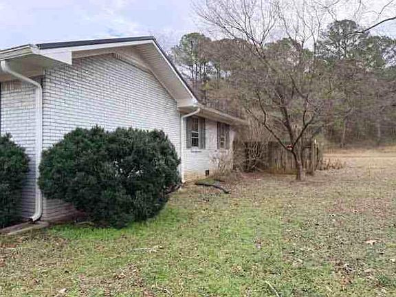 3rd image of 8341 N Valley Rd