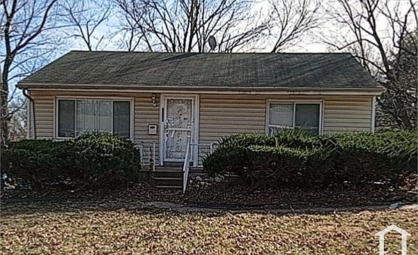 1st image of 9116 Leamont Dr