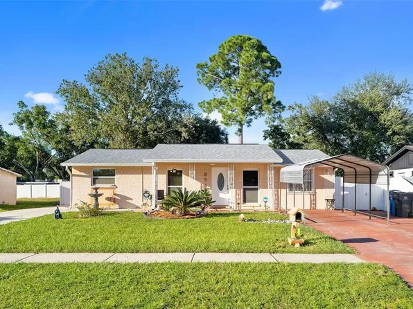 8513 WOODLAKE DRIVE, TAMPA, FL 33615
