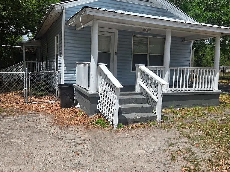 3046 Jupiter Ave — Photo 2