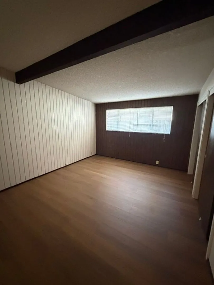 Beautifully Updated Streng-Built Home in Central Davis — Photo 4
