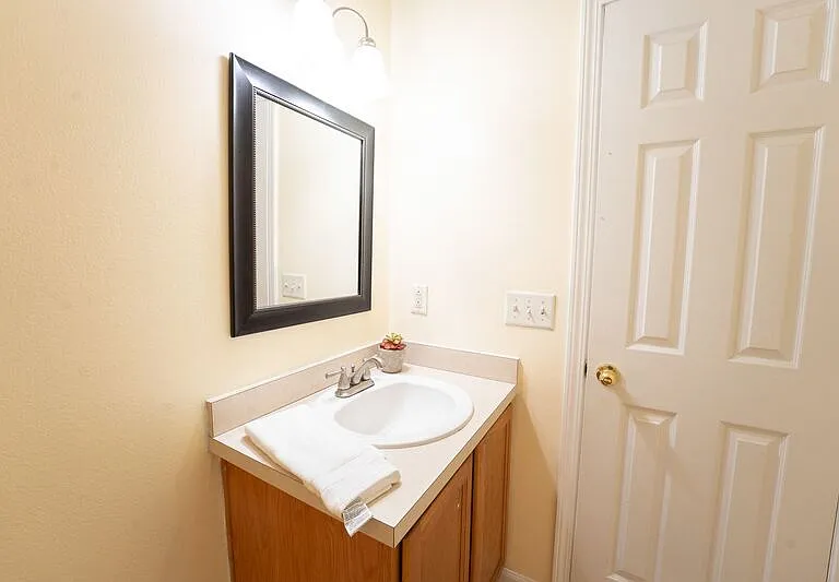 7 Gimbal Cir — Photo 26