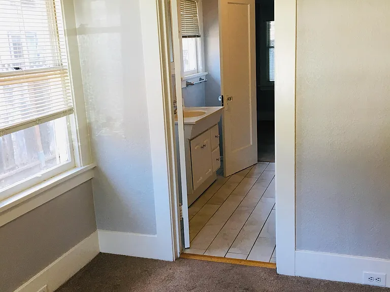1122 Channing Ave — Photo 21