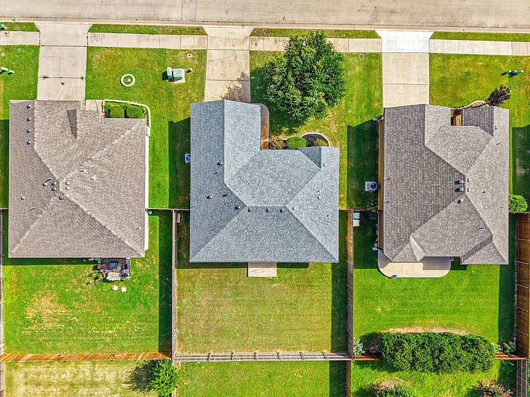 7925 Fieldstone Dr — Photo 31