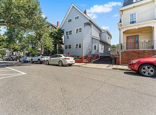 32 Rush St, Somerville, MA 02145