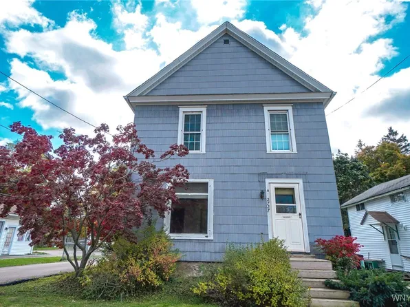 2727 W Church St, Eden, NY 14057