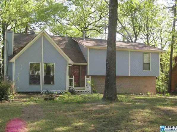 907 6th Ave NW, Alabaster, AL 35007