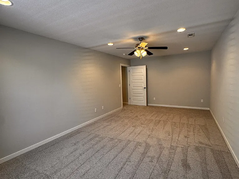 2375 Amherst Aly — Photo 16