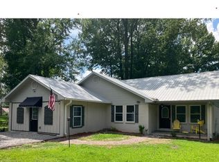 1050 Clubhouse Rd, Port Gibson, MS 39150