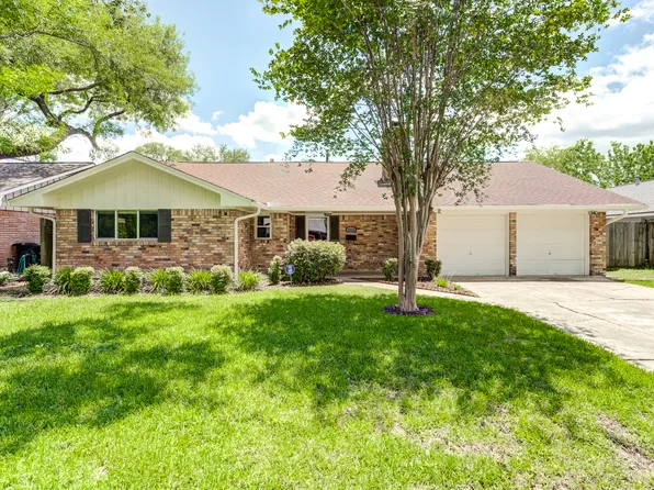 10415 Ivyridge Rd, Houston, TX 77043