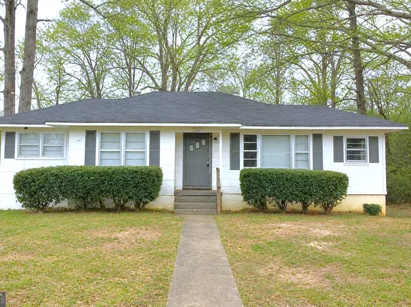 209 Pennsylvania Ave, Carrollton, GA 30117