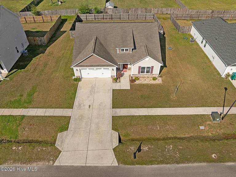 320 Aquamarine Cir — Photo 27