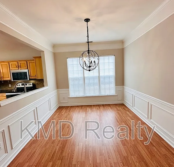 8419 Heron Glen Dr — Photo 3