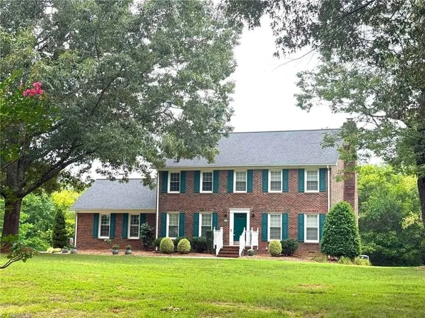 1853 Indian Trl, Eden, NC 27288