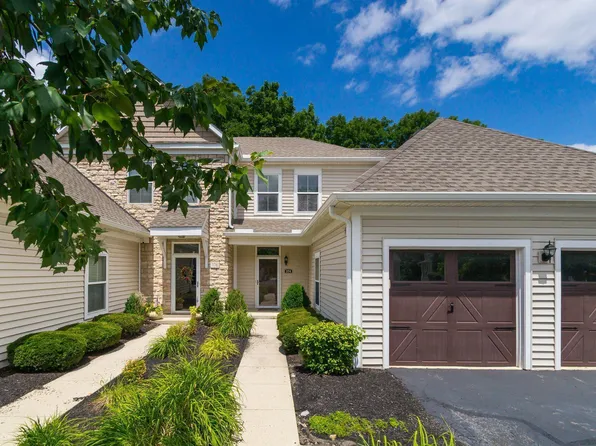374 Westgreen Ln, Westerville, OH 43082