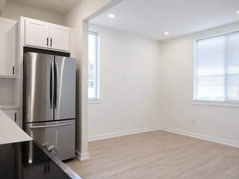 2521 Cecil B Moore — Photo 12