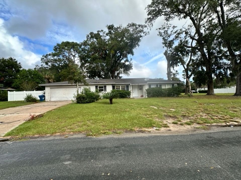 1st image of 8353 Lawfin St S