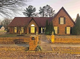 1947 Mount Badon Ln, Cordova, TN 38016