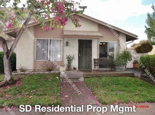 10318 Santana Ranch Dr, Santee, CA 92071