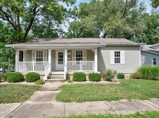 883 W Vernor St, Nashville, IL 62263