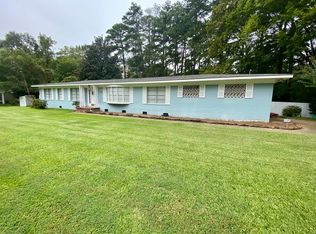 3425 Parkway Blvd, Meridian, MS 39305