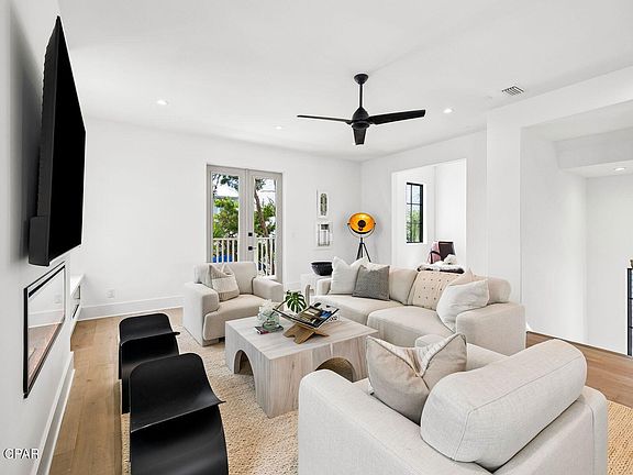 5th image of 55 Grande Pointe Dr