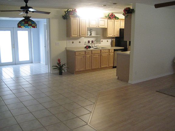 4th image of 1399 Great Oak Dr
