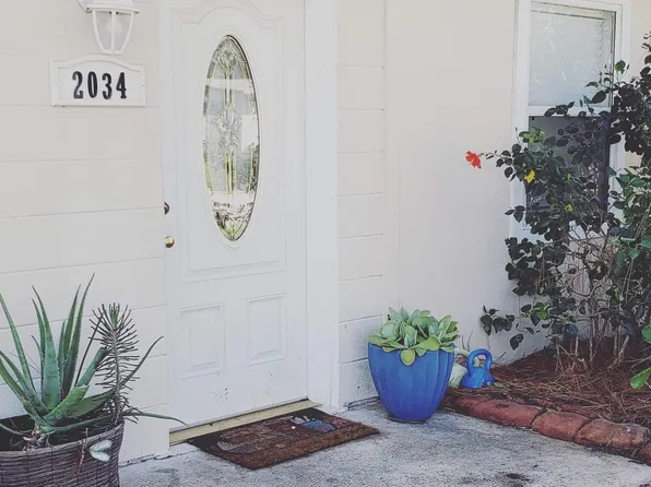 2034 Kai Dr, Sarasota, FL 34231