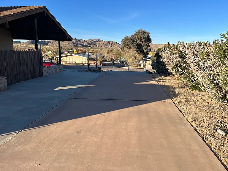 61449 Desert Air Rd #A — Photo 5
