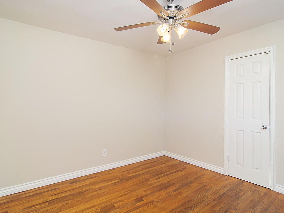 1st image of 2835 B St