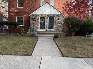 20160 Stratford Rd, Detroit, MI 48221