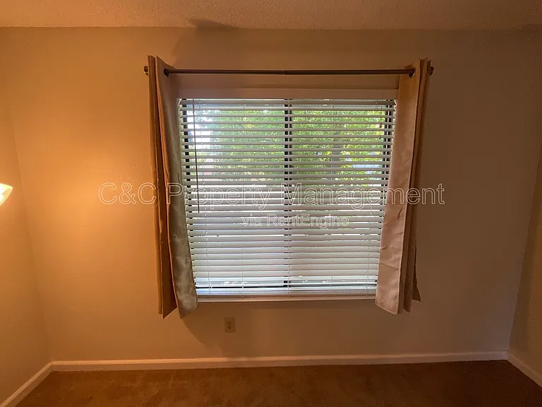 6254 Joaquin Murieta Ave #B — Photo 18