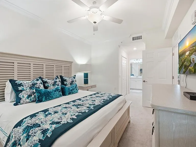 17724 Gawthrop Dr #103 — Photo 16
