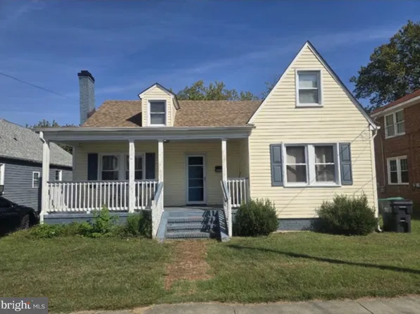 421 Hamilton Ave, Colonial Heights, VA 23834