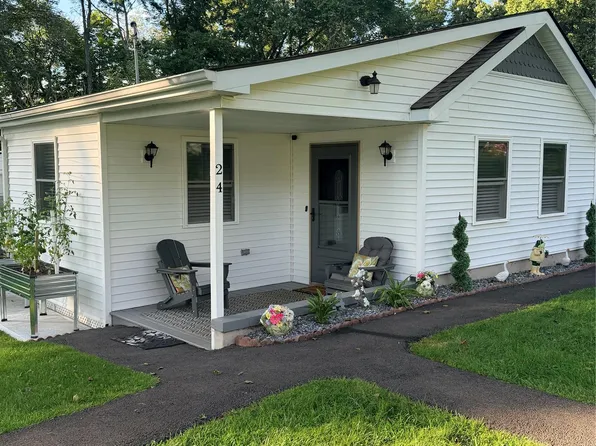 7 Brodie Road #24, Hopewell Junction, NY 12533