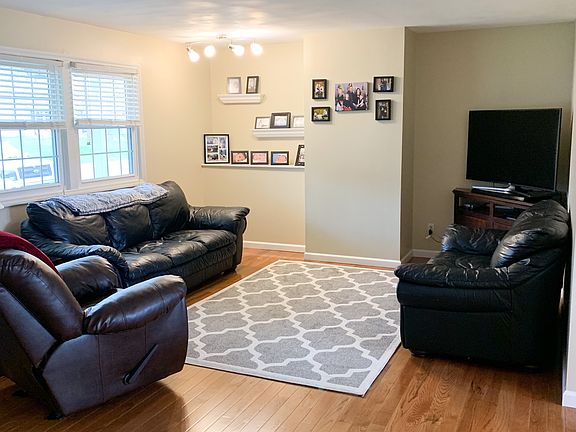 Upstairs living room