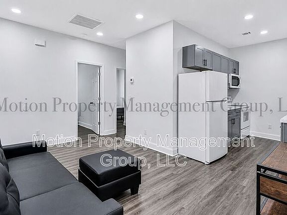 2nd image of 702 Carmen Ave #A1
