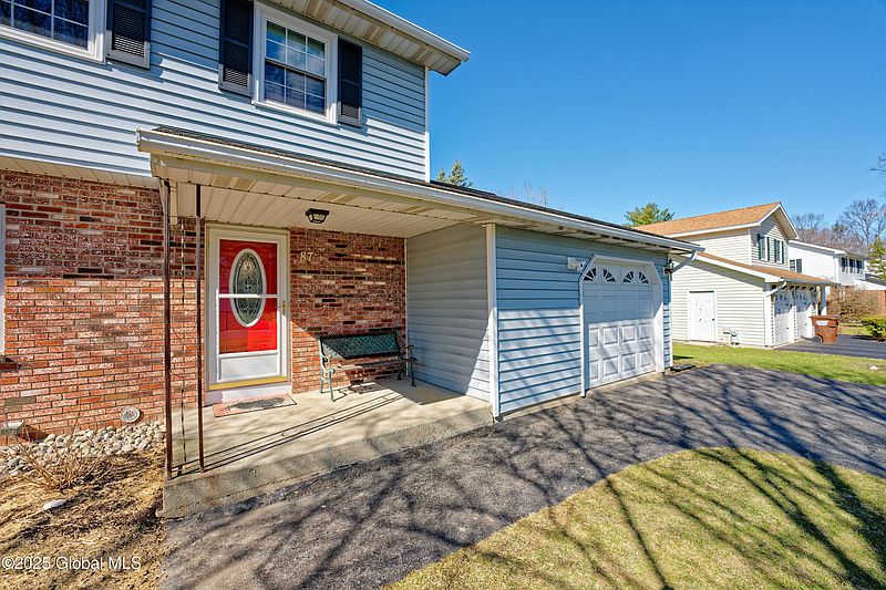 4th image of 87 Dorchester Avenue