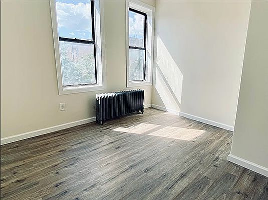 4th image of 737 Flatbush Ave #3