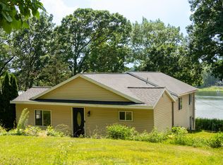 7229 Bordeau Dr NE, Belding, MI 48809