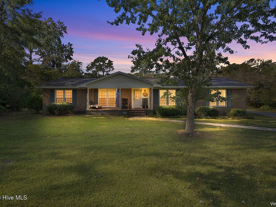 1st image of 309 Willowbrook Court