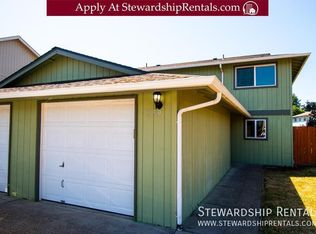 759 Cloverleaf Loop, Springfield, OR 97477