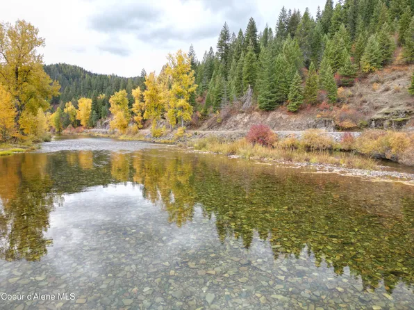 10755 Old River Rd, Kingston, ID 83839