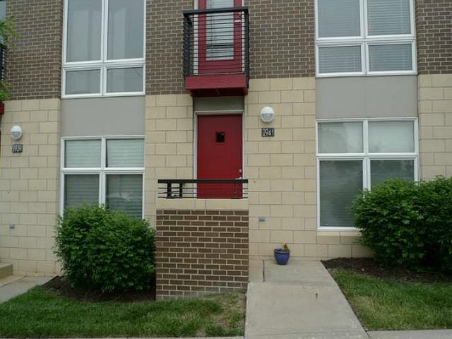 1st image of 2941 McGee Trafficway