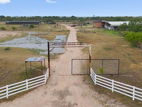 4th image of 22100 N Fm 1015