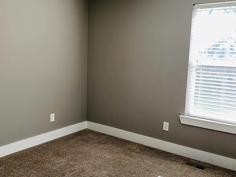 807 Forrest Rd — Photo 21