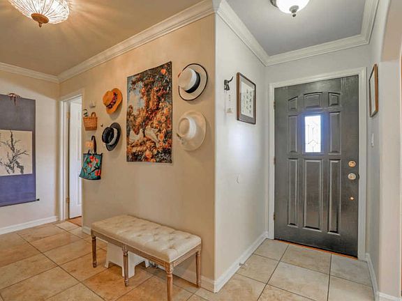 5th image of 1061 Longfellow Ave